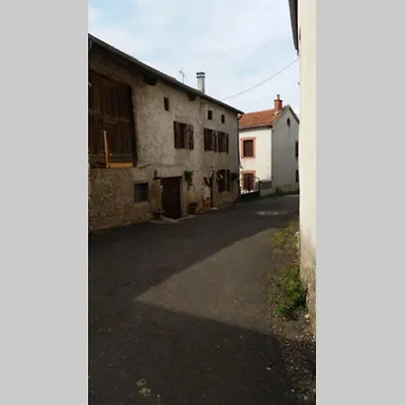 Jolie Maison De Village Calme Et Agreable *