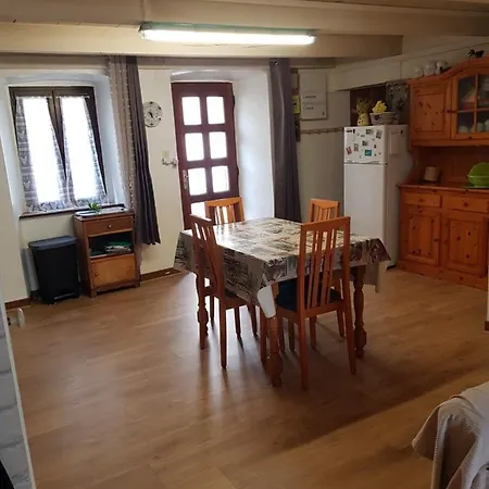 Jolie Maison De Village Calme Et Agreable *