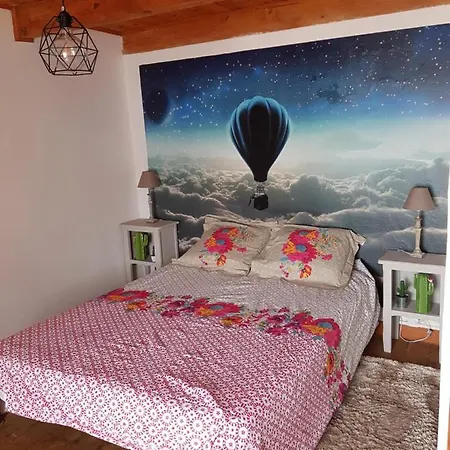 Jolie Maison De Village Calme Et Agreable Holiday home Sainte-Eugenie-de-Villeneuve
